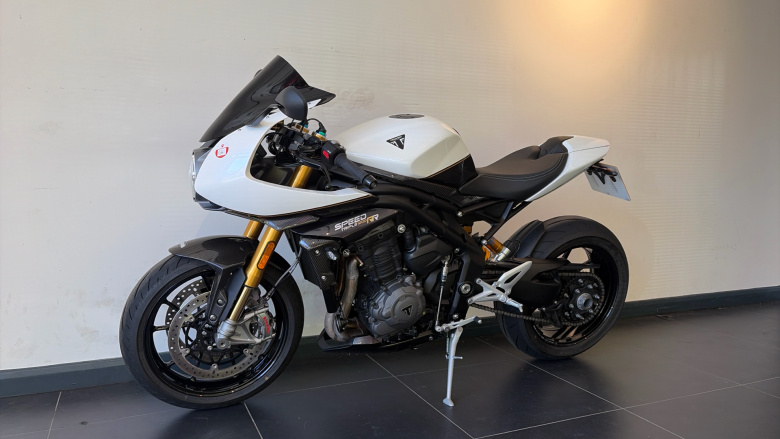Triumph Speed TRIPLE 1200 RR (21MY)